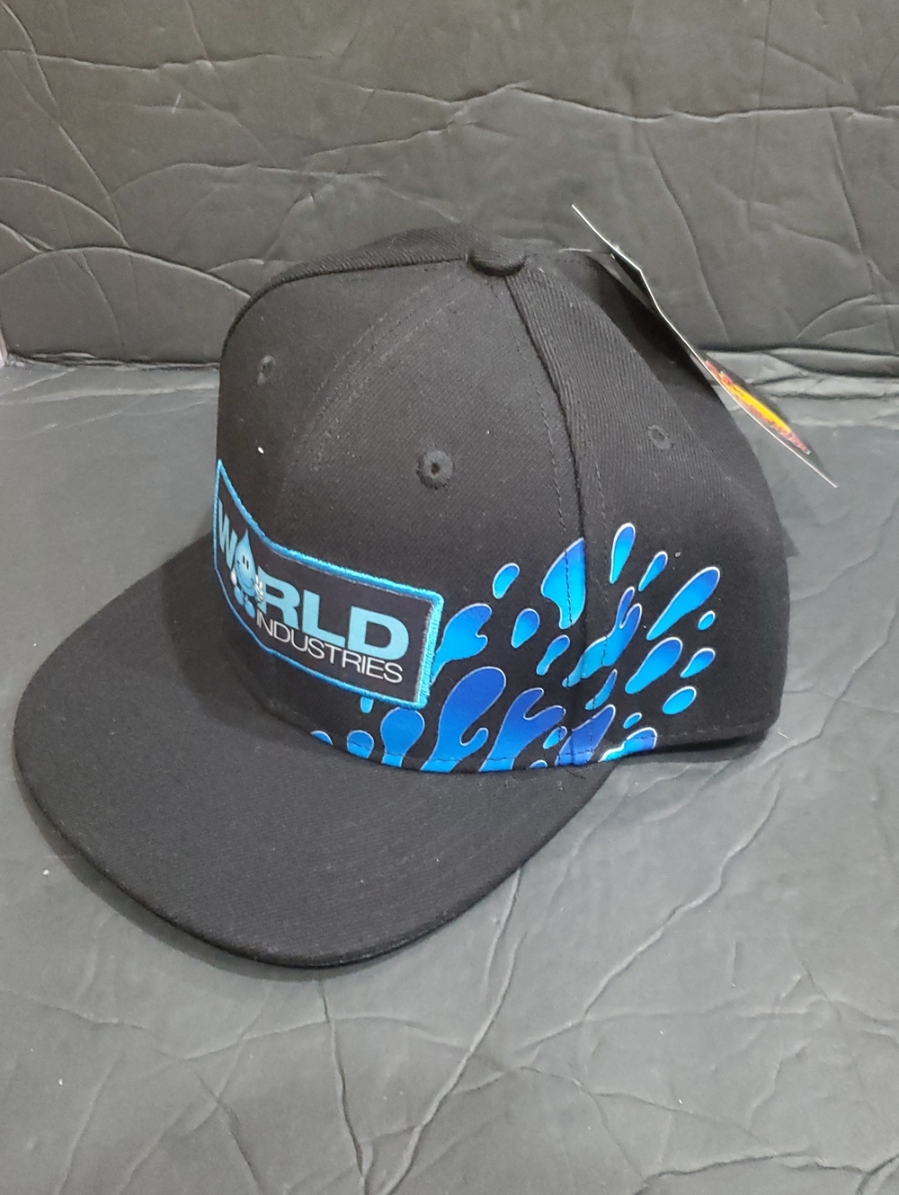 World Industries black blue embroidered water splash droplets Trucker hat new